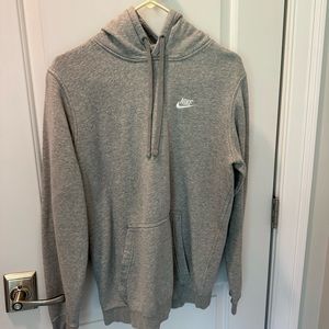 Nike Men’s Grey Sweatshirt